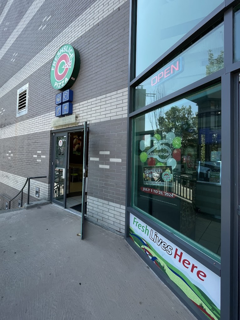 Freshslice Pizza-1